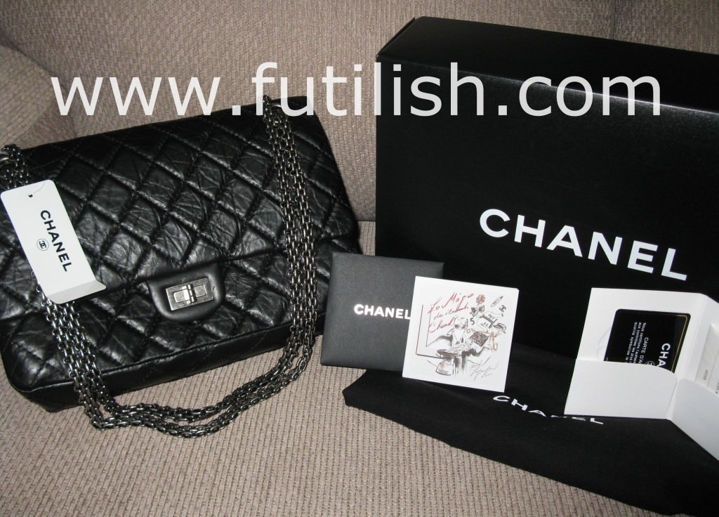 Chanel 2.55