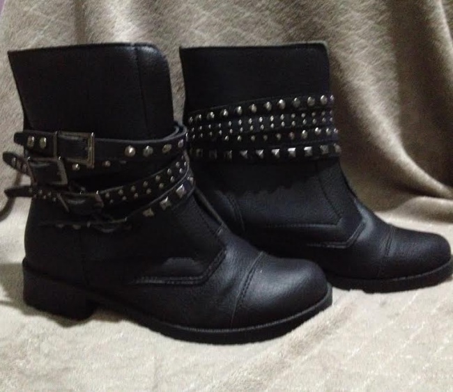 2 botas por 149 riachuelo