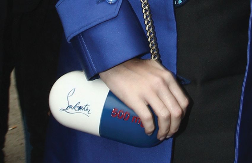 funny bag Louboutin